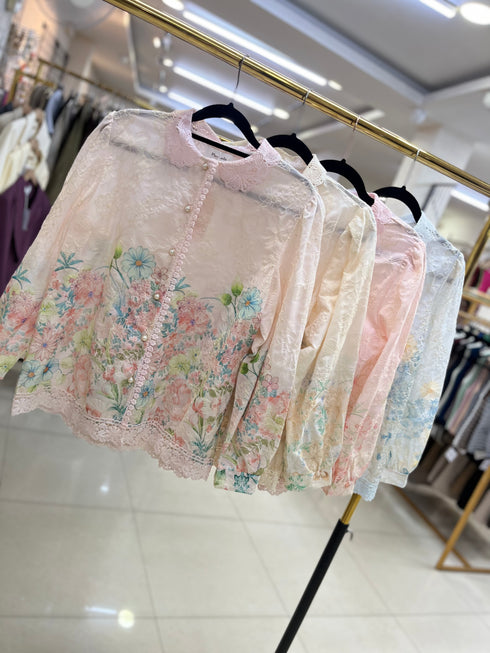 Flower Embroidery Lace Collar Shirts